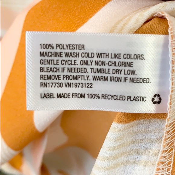 NEW! A New Day Wave Pattern Top XL - Picture 5 of 5